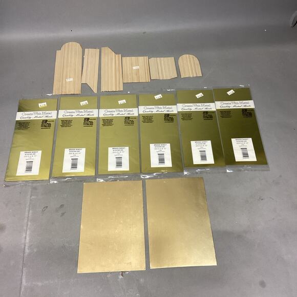 Set Of 6 Brass Sheets (New) And 6 Wood Planks For Model Ships - Picture 1 of 6